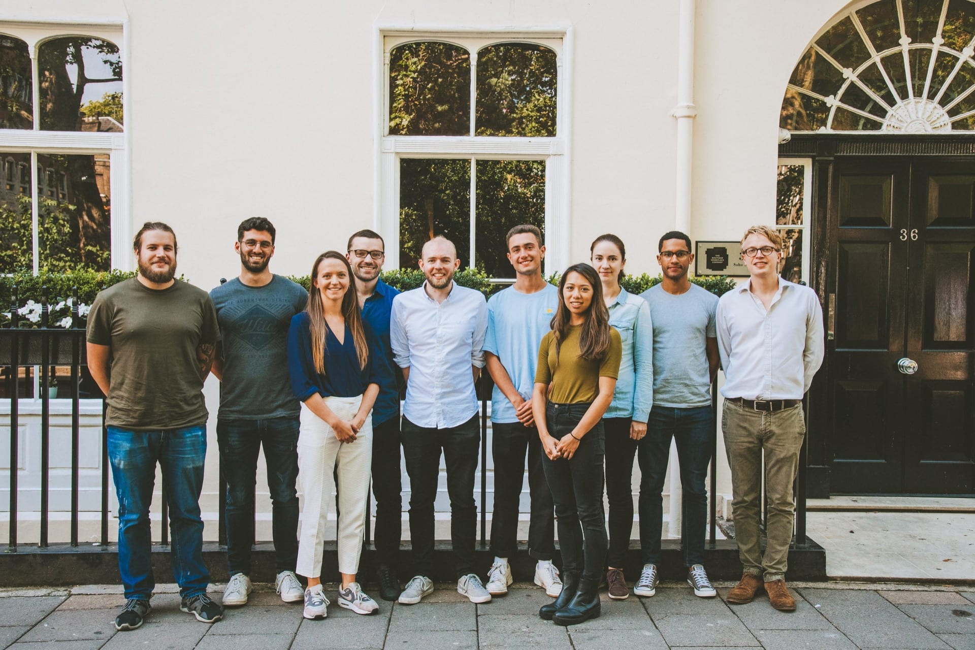 affordable corporate photographer for hire