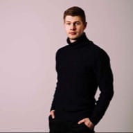 Profile pic of photographer Alex L.